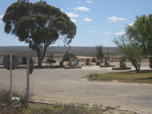 petrol station in Koingnaas